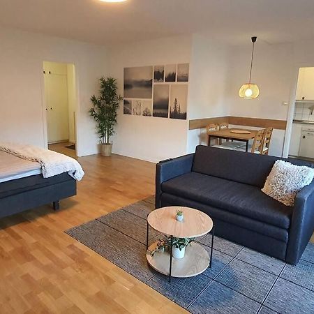 Apartment With Garden Near Metro! 스톡홀름 외부 사진