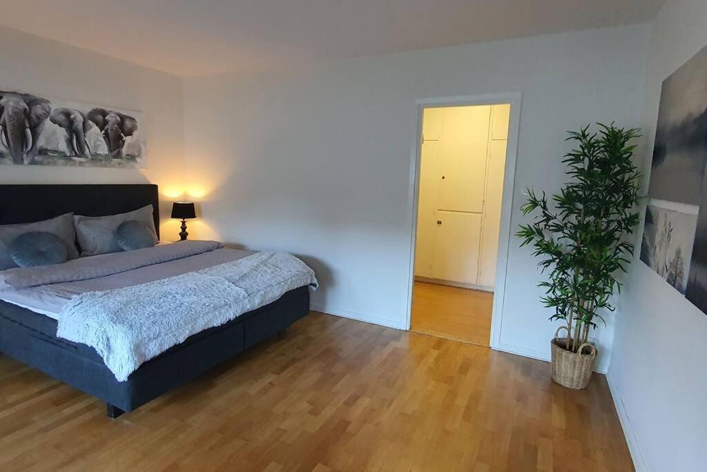 Apartment With Garden Near Metro! 스톡홀름 외부 사진